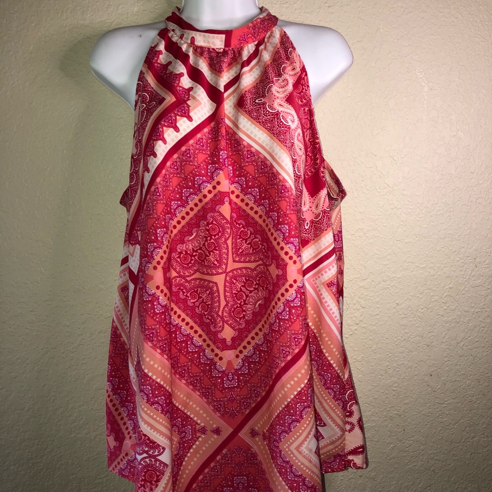 JW Styles, Sleeveless tunic. Pink/0range print. Silky polyester